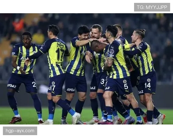 吉马良斯锋线火力全开，助球队强势冲击联赛新高