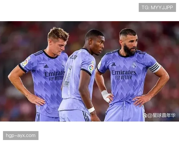 卡马文加 vs 克罗斯：出球能力与中场组织结构差异